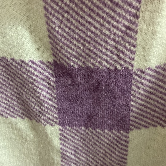 Sweater material Purple and White Checkered Short Sleeved Crop Top - Picture 3 of 3